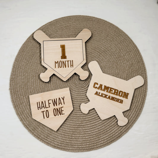 Personalized Baseball Bat and Bases Set for Baby Milestones - Baby Shower Gift